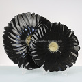 Flower shaped glass plate